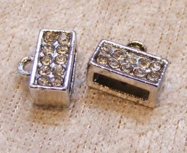 Fäste med transp.strass, f platta remmar, antiksilver