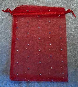 Organzapåse, Röd med prickar, 13 x 18 cm