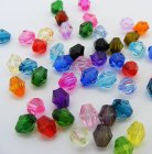 Bicone av transparent akryl, färgmix