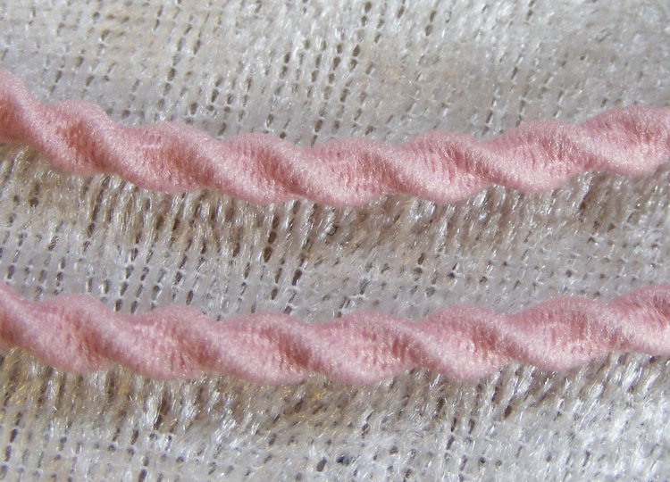 Elastisk snodd, puderrosa, 3 mm - Klicka på bilden för att stänga