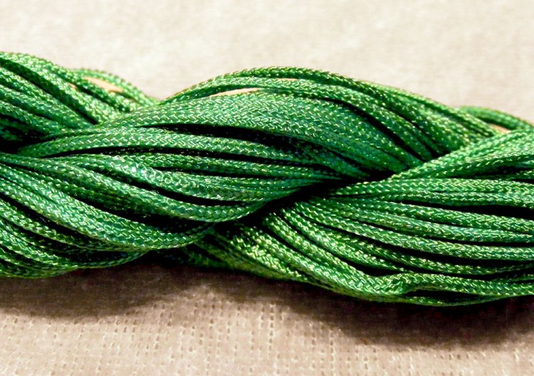 Satintråd, grön - Klicka på bilden för att stänga