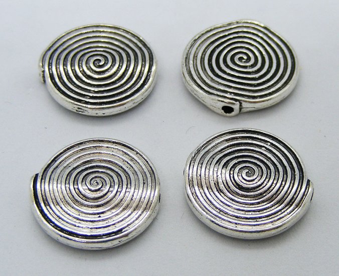 Mellandel, plattrund snurra, antiksilver - Klicka på bilden för att stänga