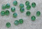 Facetterad rund kristallpärla, Grön AB, 6 mm