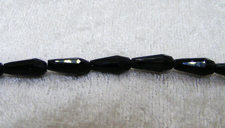 Facetterad droppe, svart, ca 10x4,2 mm - Klicka på bilden för att stänga