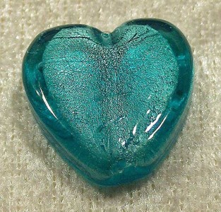 Silverfoil platt hjärta, Mörk turkos, 20 mm