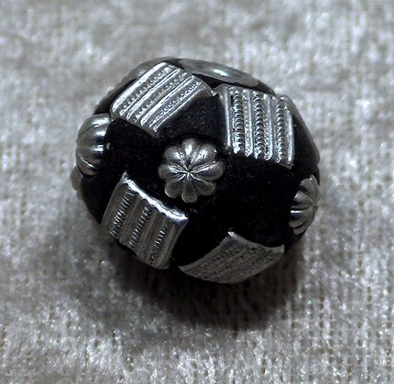 Kashmirpärla, svart/silver - Klicka på bilden för att stänga