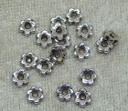 Mellandel, platt blomma, antiksilver
