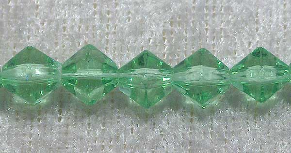 Bicone, Ljusgrön, 6 mm - Klicka på bilden för att stänga