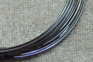 Memory wire, 55 mm, svart - Klicka på bilden för att stänga